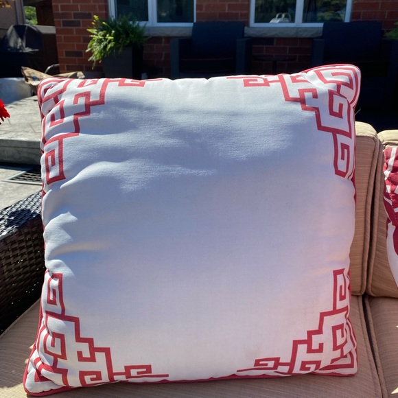 Outdoor pillows red & white 9 pieces - Picture 3 of 3